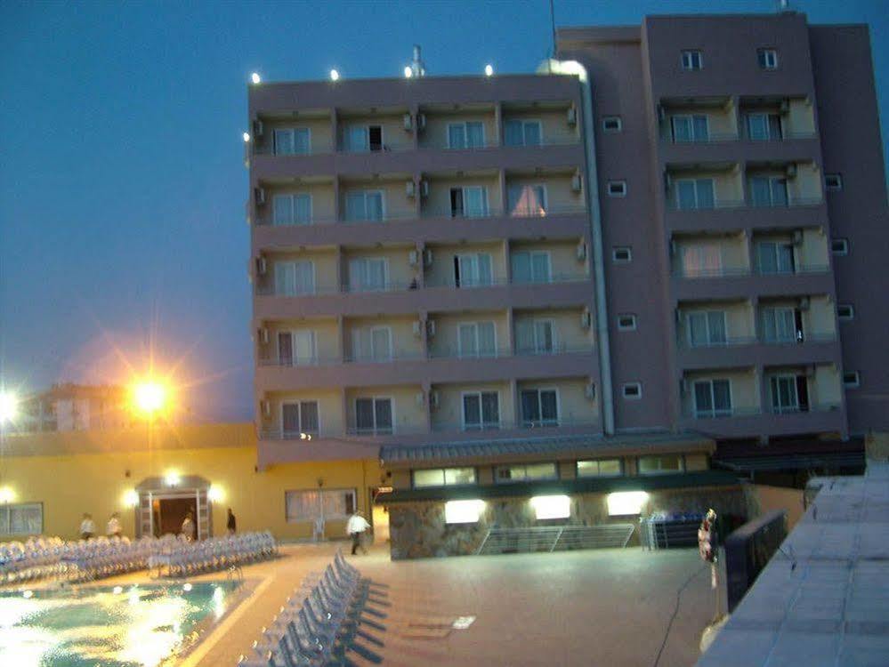 מלון Torbalı Metropolis מראה חיצוני תמונה